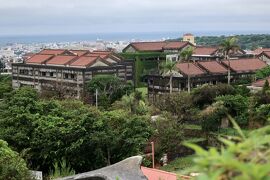 沖縄感ゼロ！あきさみよー雨の日はゆいレールにゆられて～どこかにマイルで那覇