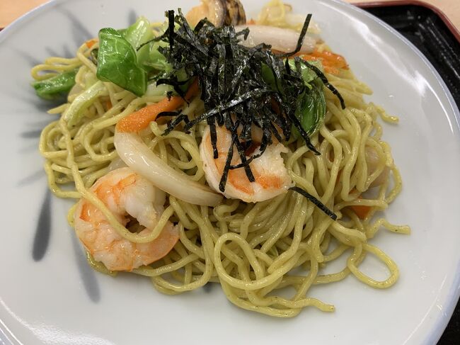 男鹿しょっつる塩焼きそばを食べに行った。