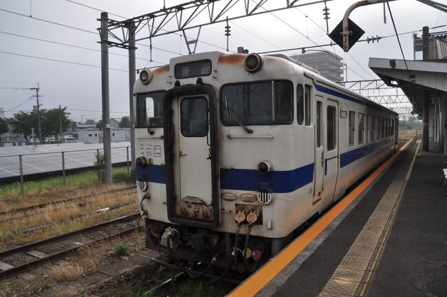 　2022年6月8日から10日にかけて、九州へ行ってきました。<br />　鉄道情報サイト「レイルラボ」の乗りつぶし「鉄レコ」の乗車距離を伸ばすべく、九州に残っている路線に乗ってきました。<br />　実は、2021年10月にこれらの路線に乗ってくる予定だったのですが、まさかの旅行途中の緊急事態で中断となりました。<br />　その後、2022年2月にリベンジ果たそうと企んでいたのですが、新型コロナウイルス感染拡大が収まらず断念、ようやく実施の運びとなりました。<br />　都城駅に着いて、鉄レコ九州では最後の路線となった吉都線に乗ります。<br />　吉都線に乗るのは、1996年以来、実に26年ぶりになります。