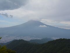 富士山眺めに三ツ峠山