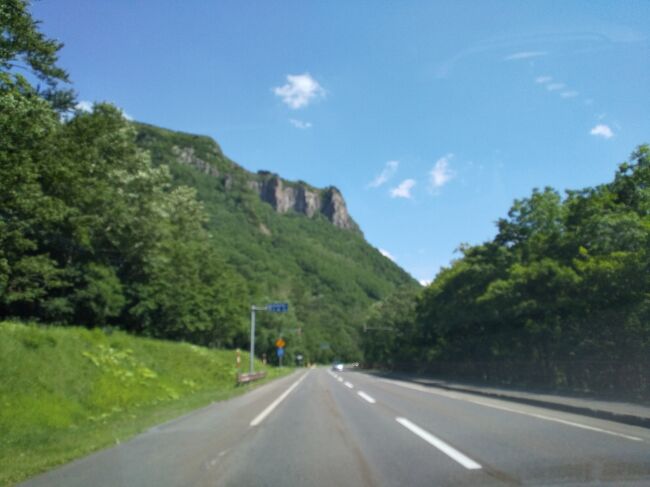 ４日・５日目(6/26・6/27)。　旭川から大雪山国立公園までワクワクするドライブでした。