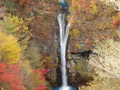 紅葉の駒止の滝を見に。那須平成の森歩き