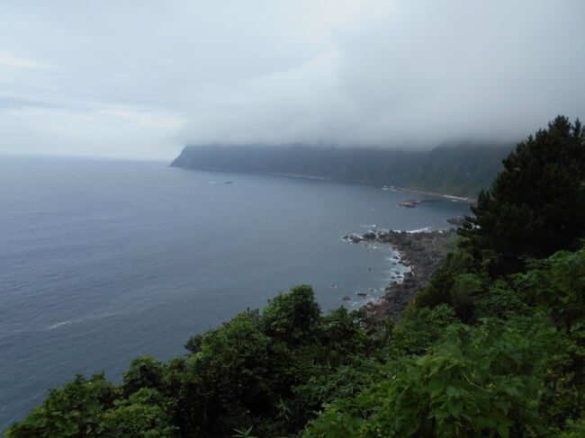 八丈島最終日は洞輪沢温泉から中之郷地区、そして航空便で帰京