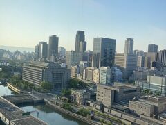 ANAクラウンホテル大阪北新地で5月の連休後半は過ごしました。