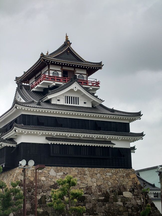 そうだ、信長の城、清須城、小牧山城、犬山城へ行こう！と思っていたところ、<br /><br />ドライブto愛知2022という、高速乗り放題プラス2500円のお買い物券付で軽自動車6800円のプランがありました。つまり、高速代だけで4300円。<br /><br />そこで、このプランはお得なのか、実際に使ってみようと思います！