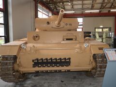 本物戦車を求めてドイツの旅MUNSTER戦車博物館ウクライナ戦争で使用されるT72とレオパルド2