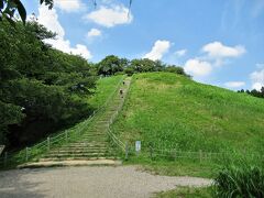 ちょこっと埼玉日帰りひとり旅④　猛暑の中の古墳群散策 & さきたま史跡の博物館 & 行田名物ゼリーフライ