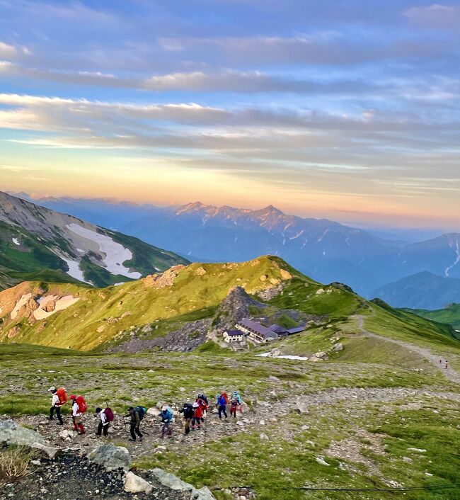 2泊3日の夏山登山<br />最終日は白馬岳から乗鞍岳まで縦走します。