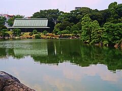 清澄白河-4　清澄庭園d  富士山あたり　枯滝・鶴島～中の島　☆春日灯籠・石仏群も