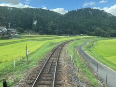赤字でも残すべき因美線。昔乗った懐かしい風景を見ながら津山まなびの鉄道博物館に行ってきました。