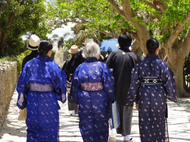 八重山の旅行記ばかりになってしまうので投稿していませんでしたが、「何で旅行記にしてなかったんだろう？」っていうぐらい、予定外に素敵な体験ができた旅でした <br />(*´艸｀*)<br /><br /><br />今はコロナ禍で沖縄の医療がひっ迫しているうえ、石垣島の療養施設の滞在者は８割が観光客だとか(´Д｀) 私自身が100％の楽しい気持ちで伺うことができないので、『青』を補給しに行きたい気持ちをグッとこらえる代わりに、過去に伺った際に出会った素敵な景色や体験を旅行記にしたいと思います。<br /><br />※旅行記に記載している情報は当時のものですので現在とは違う点が多々あると思いますし、当時のメモを元に作成していますが、私の記憶違いという可能性も大いに! ありえますので、実際に現地に行かれる際は最新の情報をご確認くださいねm(_ _)m