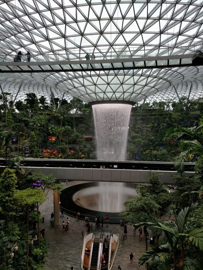 2022夏    80代両親連れイスカンダルへ⑦「シンガポール観光ちょっとだけ」