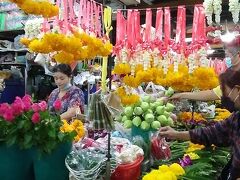 2 Phuket town♪ Rainy days and Birthday in Thailand