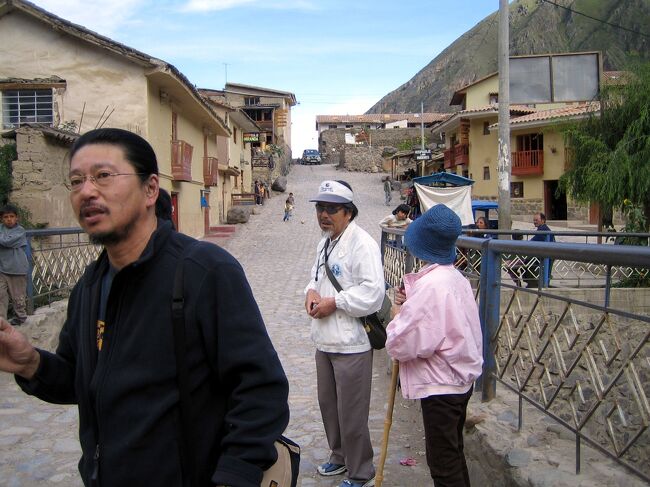 親子4人、合計272歳、南米旅  3  ペルー,オジャンタイタンボ