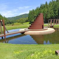 奈良　室生　太陽の道と交差する公園　「室生山上公園芸術の森」