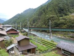 浜名湖～天竜川をさかのぼってみました。03天竜川を離れ、支流の水窪川（飯田線沿い）をさらに北上。　山奥のTHE昭和の喫茶店「DON」に入る。