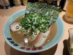 宇都宮で家系ラーメンと餃子とビール