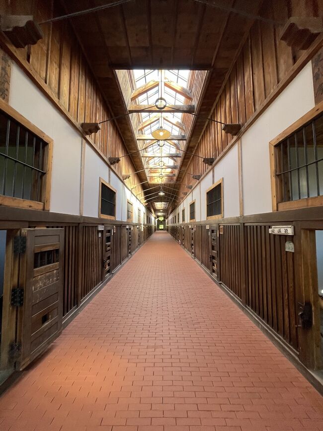 夫と新潟旅行の予定でしたが、予定外に帰国してしまったので(^^;; 笑 キャンセルして久しぶりのひとり旅へ!<br /><br />もうすぐ日本を離れるのでpeachのポイントを使って行ける所を探しました。<br /><br />行き先は長年行ってみたかった網走と知床!<br /><br />リュック片手にひとり旅スタートです(^^)<br /><br />久しぶりのひとり旅なのもあり、ドキドキすることもありましたがかなり楽しかった~(^^)