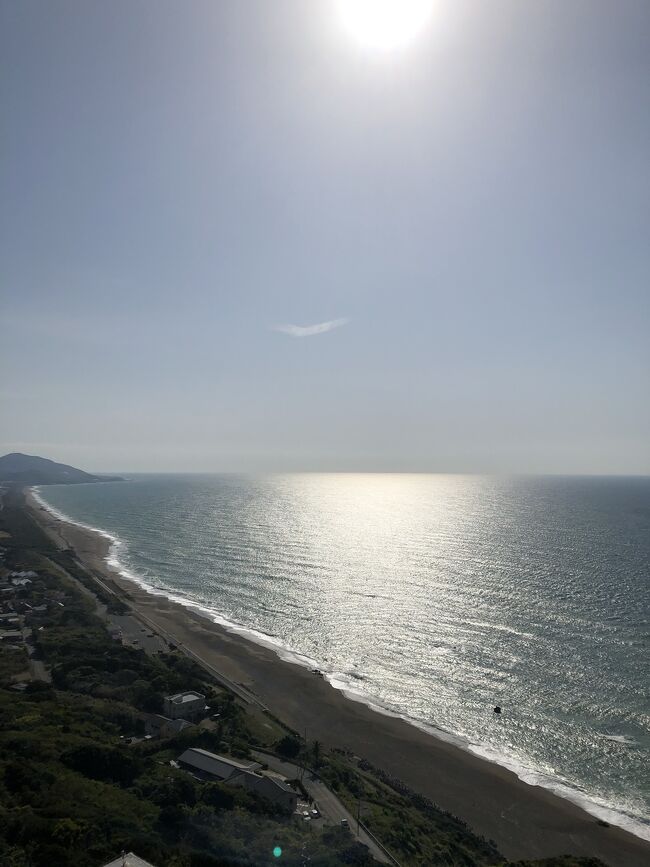 夫の誕生日旅行として、伊良湖に行きました。<br />3月の旅行に続いての県内旅行でしたが、楽しい旅でした。<br />またまた思い出しながらの旅行記になります、、、