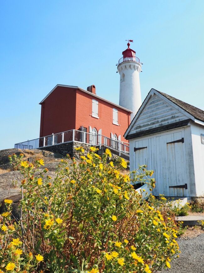 バンクーバー島の休日　灯台編　大中小の灯台と歴史的要塞