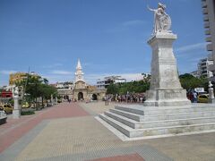 タイさんの南米の旅77日目(2022/9/27) コロンビア, カルタヘナの旧市街