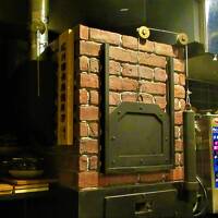 神戸での夕食は鉄板焼きでも炭火焼きでもない「神戸炉釜工房」の炉釜焼き神戸牛