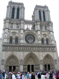 晩夏のアルザス・ロレーヌ（１６）　パリのノートルダム大聖堂の記憶