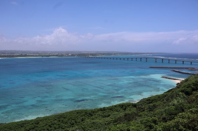 今年、ひょんなことからこれまで数回訪れた宮古島、いつも同じ様な行動をしてしまいましたがその総集編です。沖縄でありながら本島の様な沖縄感がなくまったり癒されます。また、高速道路やトンネルがなく交通量からして初心者でも比較的安全に運転できます。