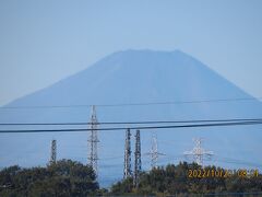 久し振りにくっきりとした富士山が見られました