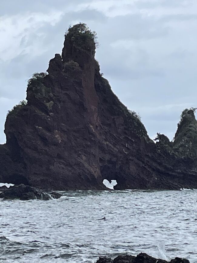 10月の三連休を利用して隠岐島へ来ました。2日目は島前は移動して二つの島を観光です。