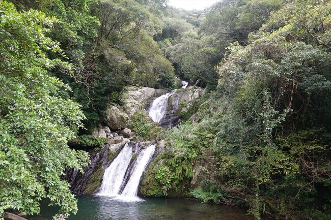 奄美大島3日間（４）アランガチの滝、赤土山展望台、国直海岸