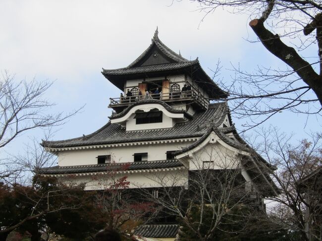 前日の下呂温泉から犬山城見物に行きました。