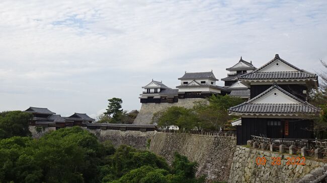 四国４日間の旅　四万十川～宇和島経由～下灘～松山城