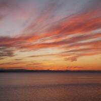 サンゴ草を求めて秋の道東④　フレペの滝ウォーキング後サロマ湖の夕陽を目指す