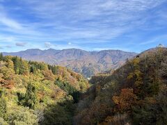 秋の北陸ドライブ　1日目　東京→長野で紅葉と温泉→富山