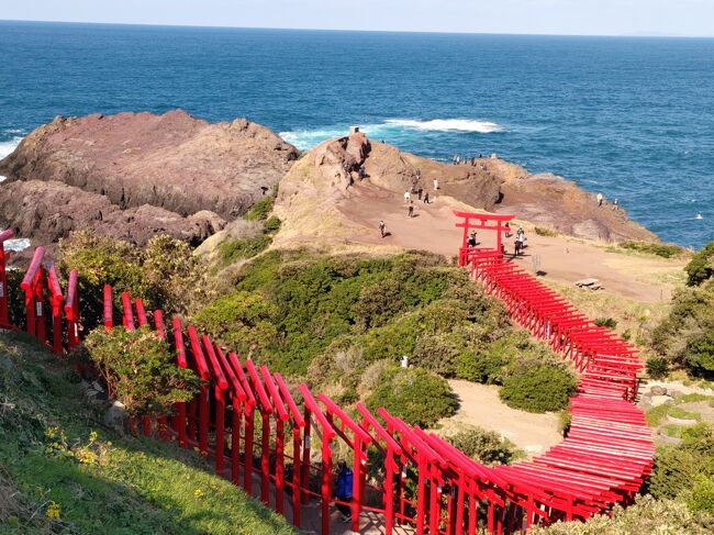 後半3日目 秋吉台・秋芳洞<br /> 別府弁天池<br /> 元乃隅稲成神社・福徳稲荷神社<br /> 下関グランドホテル宿泊<br /> カモンワーフ<br /> 4日目 門司港レトロ<br /> 九州鉄道記念館<br /> 門司港レトロ展望室<br /> 関門トンネル・みもすそ川公園<br /> 長府庭園・長府毛利邸<br /><br />後半は、こんな旅程です。