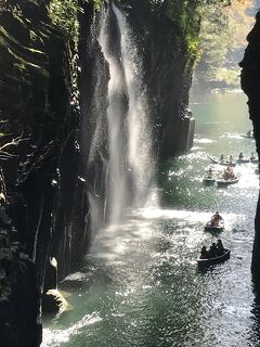 宮崎県の高千穂は紅葉真っ盛りの時期でした。