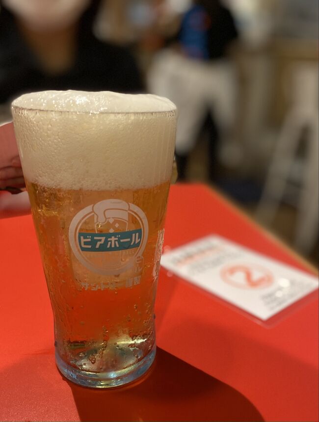 2022年8月17日にタイに行き2ヶ月、すべての手続きが終了し、ちょっと福岡で用事ができたので、一時帰国する事にした。<br /><br />タイに2ヶ月もいたのは30年ぶりになる。まあ、冬になる前の日本へ。<br /><br />福岡で暫く過ごした後、大阪、名古屋へ昔の友人に会いに行き、その後、の~んびりと、横浜に戻ろうという計画。<br /><br />東南アジアー日本間のフライトは、廉価で、無数にあり、往復で航空券を買う必要もなく、またタイに戻りたくなったらその場でチケットを購入すれば良い訳だし、あゝ、アジアってお気軽で、超楽だわぁ....