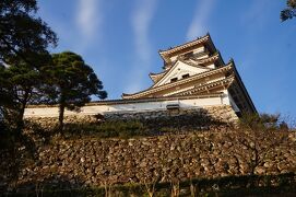 四国８つの絶景を巡る旅(4)-----高知城・桂浜・佐田の沈下橋