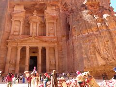 ヨルダン旅行(5) 個人で行くペトラ遺跡とペトラ・バイ・ナイト