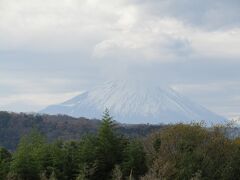 富士山のビュースポットから坂道を下って