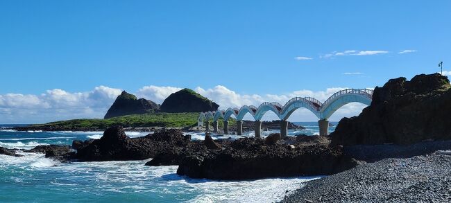 何回行ったか忘れたくらいには台湾に行っているはずなのですが、旅行記を残したことはありませんでした。備忘録も兼ねて記してみます。<br /><br />2020年冬に中国旅行をキャンセルした代替として、2020年3月に台湾旅行を計画していたのですが、台湾の国境がいつ閉鎖になってしまうか分からず断念しました（結果的には行けましたが）。<br />今回はその旅行で行くはずだった、東海岸をリベンジします。<br /><br />1日目:HND～FUK～TPE～台北市内<br /><br />2日目:瑞穂温泉・玉里<br /><br />3日目:三仙台・安通温泉・台東<br /><br />4日目:台東・高雄<br /><br />5日目:高雄～TPE～NRT<br /><br />フライト:タイガーエア台湾　福岡→桃園→成田　43,000（往復受託込）<br /><br />フライト代節約の為、マイルを溶かしてJALで福岡まで飛んだために変則的な工程です。