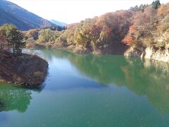 やたてつり橋と前森高原の紅葉