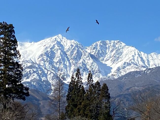 晩秋の白馬三山の雪景色を楽しむ旅(休暇村リトリート安曇野ホテル)