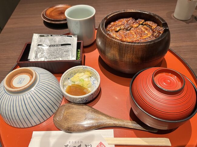 お久しぶりの名古屋•岐阜に行ってまいりました！<br />母（64歳）によるFANTASTICSの推し活目的です。<br />定番の美味しいものを食べたので紹介したいと思います。