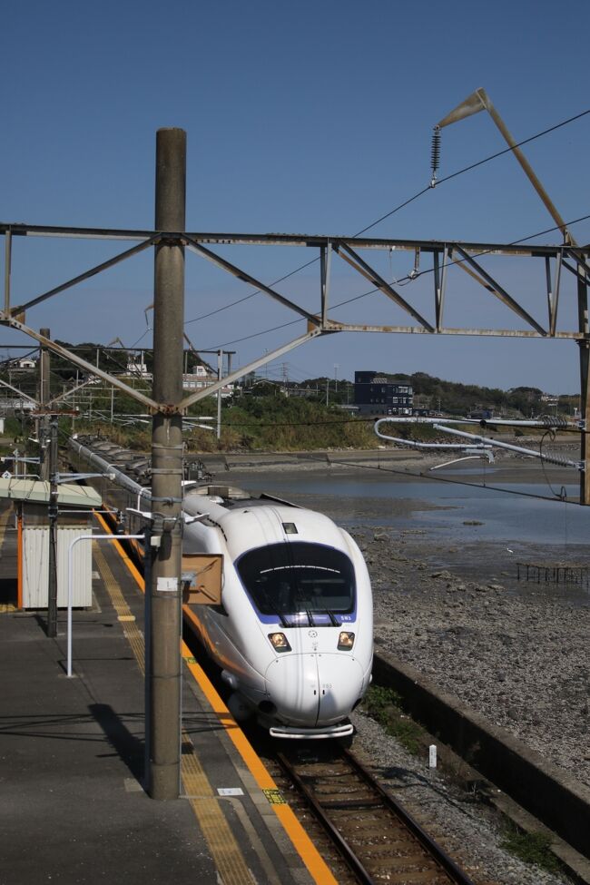 九州満喫切符で特急かもめのラストランを諫早市の小長井駅を中心に撮影に行きました。<br /><br />JR：北九州～多良・小長井～長崎～北九州<br />祐徳バス：多良駅～竹崎入口<br />徒歩：竹崎入口～小長井駅<br />