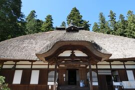 秋の松茸グルメ旅♪　Vol.40 ☆別所温泉：常楽寺　美しい茅葺屋根と古松♪