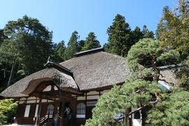 秋の松茸グルメ旅♪　Vol.41 ☆別所温泉：常楽寺　美しい茅葺屋根と古松♪