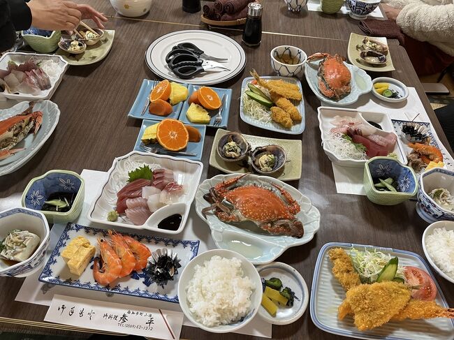 今年もお正月に友達と５人で<br />岩屋寺に初詣<br />参平で、魚ずくし<br />温泉は花乃丸へ<br />フレベールラデュでパフェを食べました