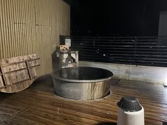 雨の湯田中温泉